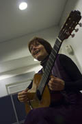 Classical guitar Intermediate course